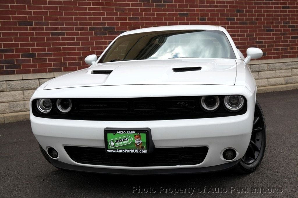 2018 Dodge Challenger R/T photo 7