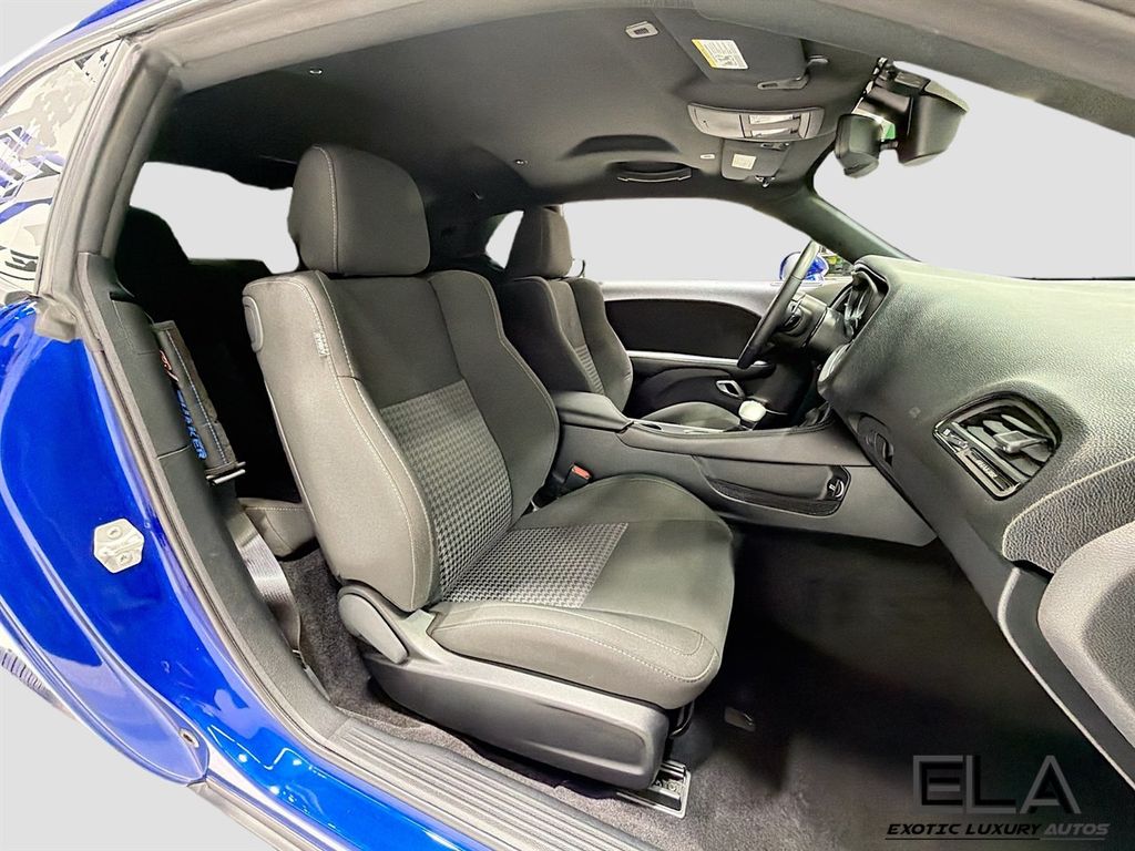 2018 Dodge Challenger R/T SHAKER! AMAZING COLOR!  IndiGo Blue Exterior Paint!   - 23024598 - 27