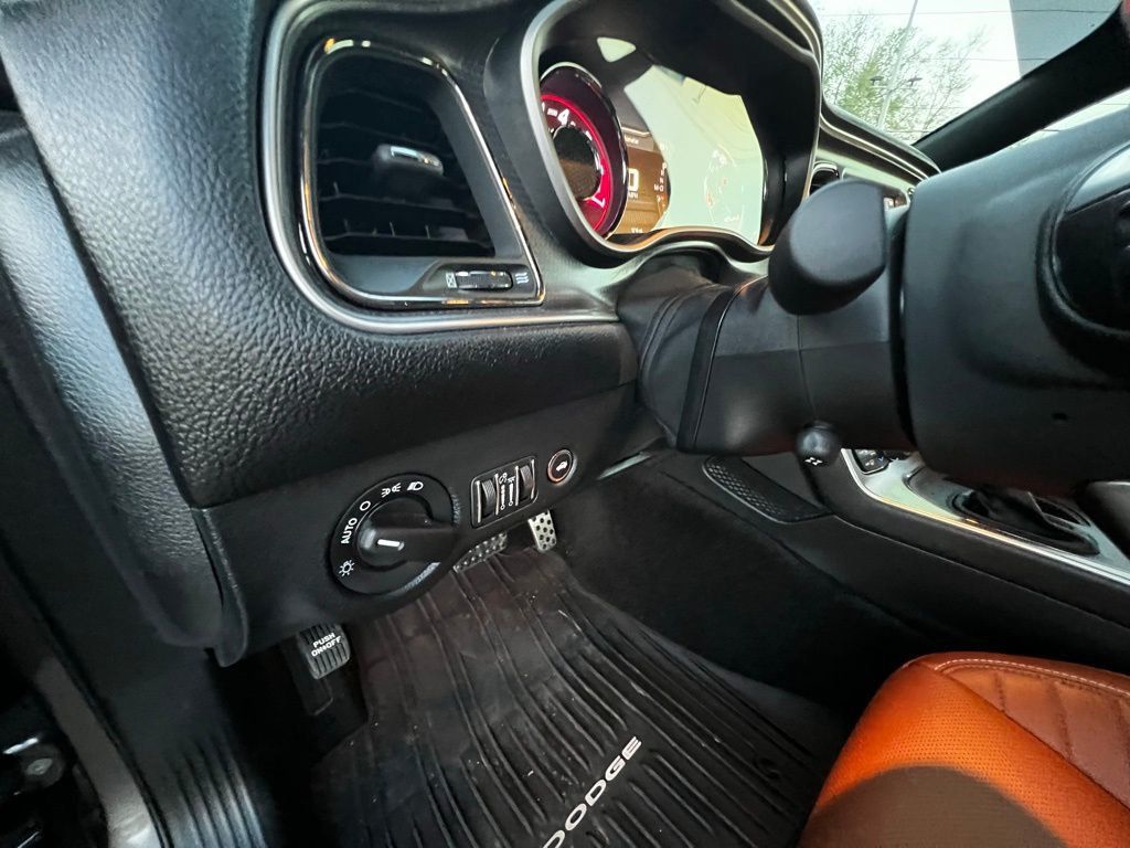 2018 Dodge Challenger SRT Hellcat Widebody RWD - 23014638 - 17