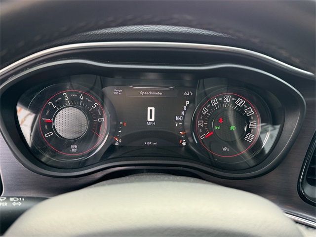 2018 Dodge Challenger SXT - 22611290 - 15