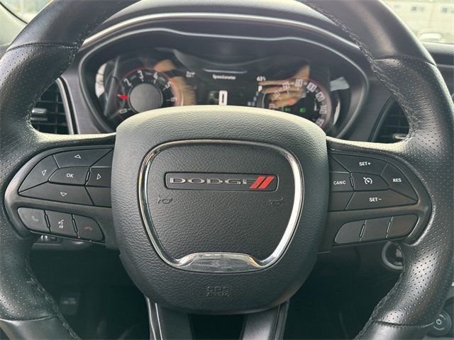 2018 Dodge Challenger SXT - 22611290 - 16