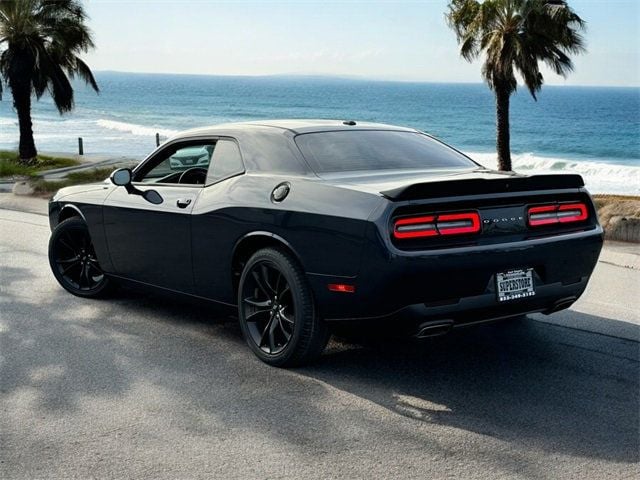 2018 Dodge Challenger SXT - 22611290 - 5