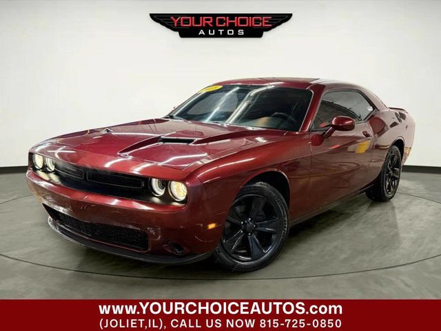 2018 Dodge Challenger SXT 2dr Coupe - 22988106 - 0