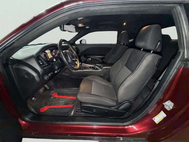2018 Dodge Challenger SXT 2dr Coupe - 22988106 - 10