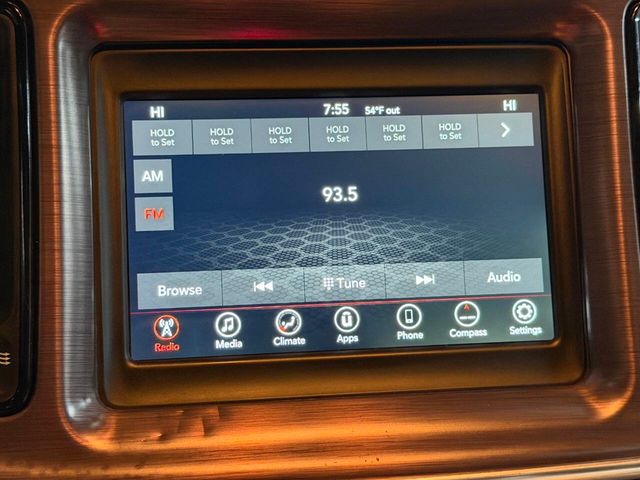 2018 Dodge Challenger SXT 2dr Coupe - 22988106 - 27