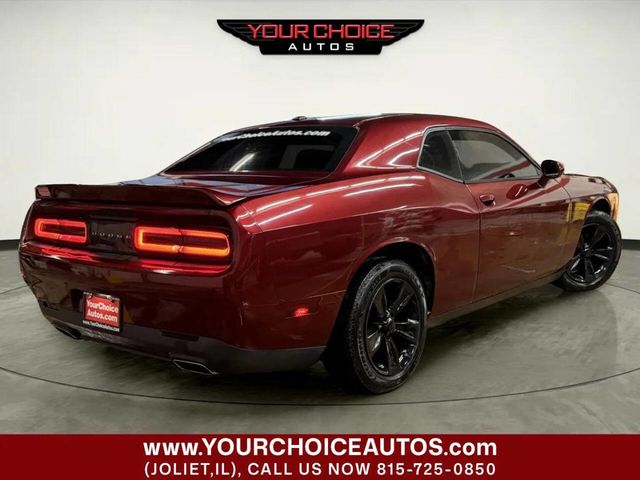 2018 Dodge Challenger SXT 2dr Coupe - 22988106 - 5
