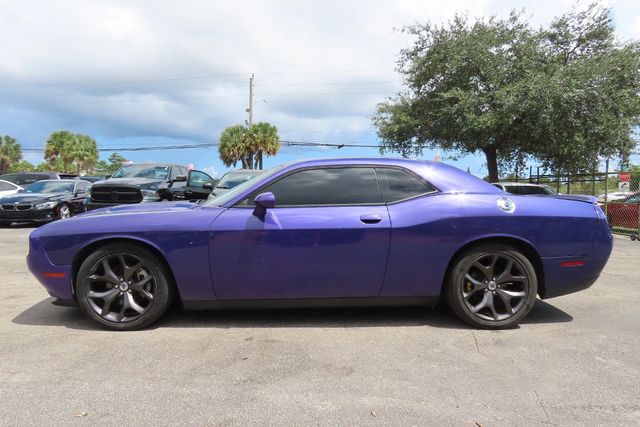 2018 DODGE CHALLENGER SXT Coupe - 22100971 - 1