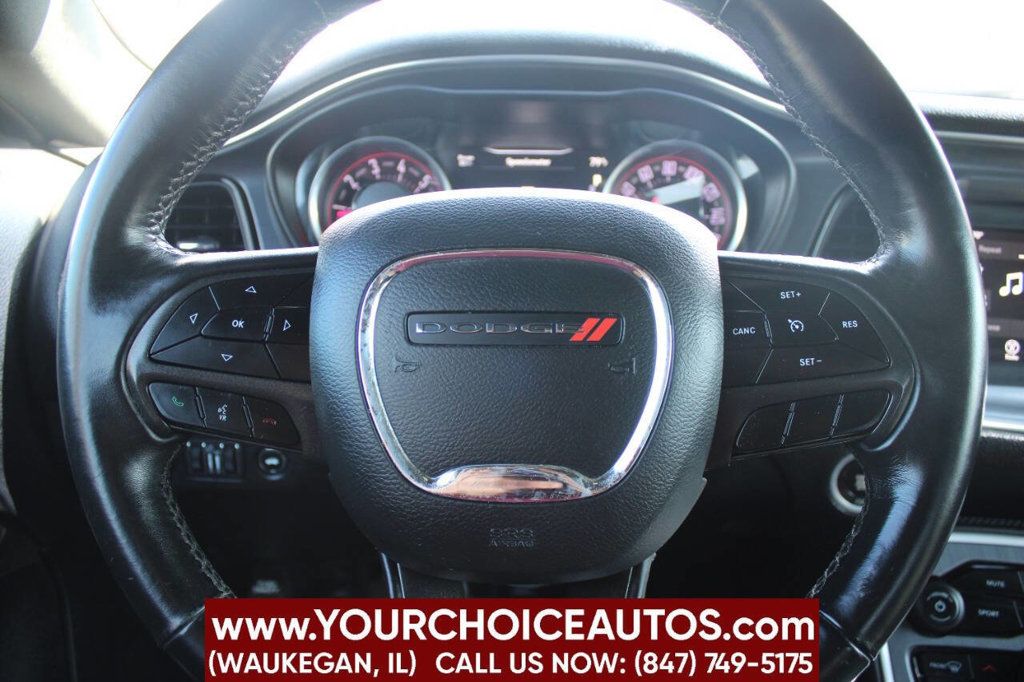 2018 Dodge Challenger SXT Plus Coupe - 22918919 - 27
