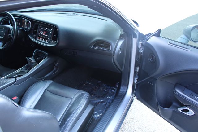 2018 Dodge Challenger SXT Plus RWD - 23072091 - 15