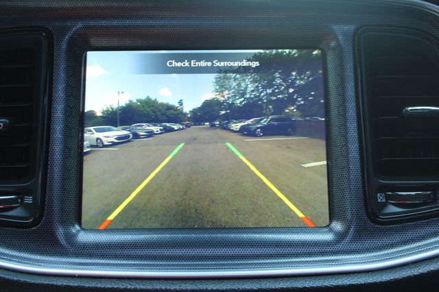 2018 Dodge Challenger SXT Plus RWD - 23072091 - 17