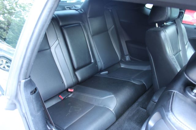 2018 Dodge Challenger SXT Plus RWD - 23072091 - 29