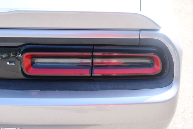 2018 Dodge Challenger SXT Plus RWD - 23072091 - 8