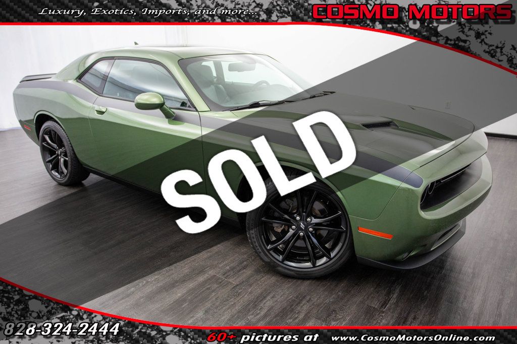 2018 Dodge Challenger SXT Plus RWD - 22484273 - 0