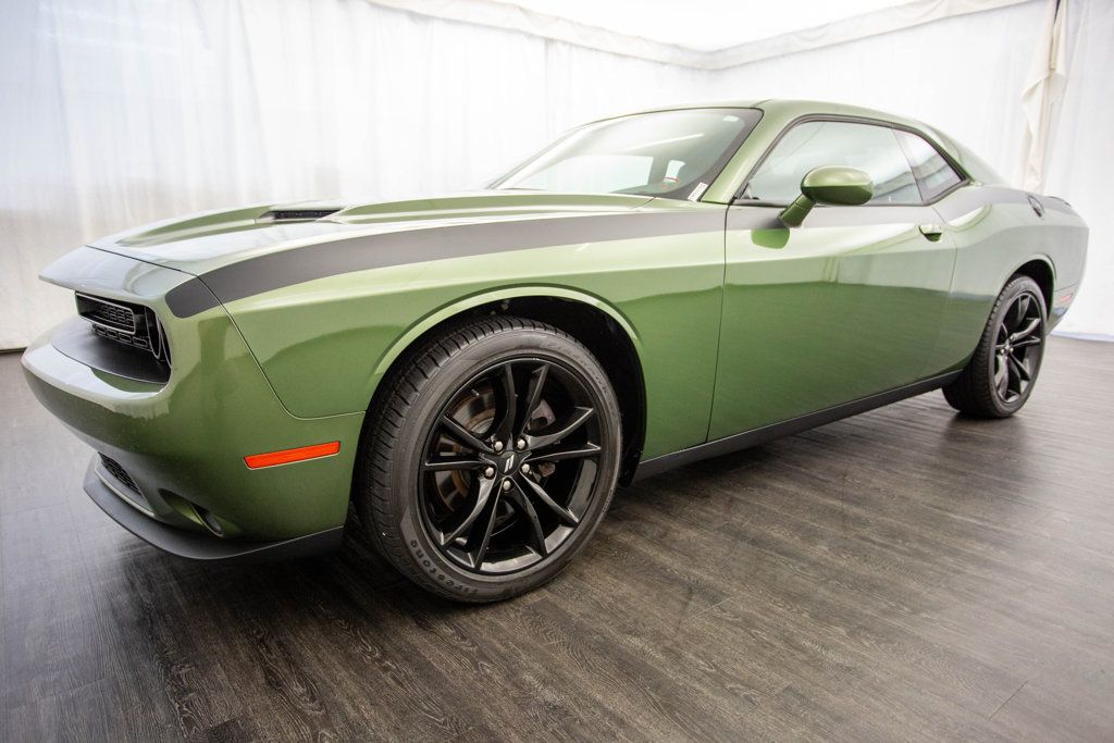 2018 Dodge Challenger SXT Plus RWD - 22484273 - 24