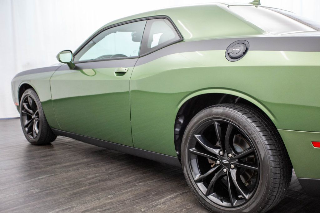 2018 Dodge Challenger SXT Plus RWD - 22484273 - 27