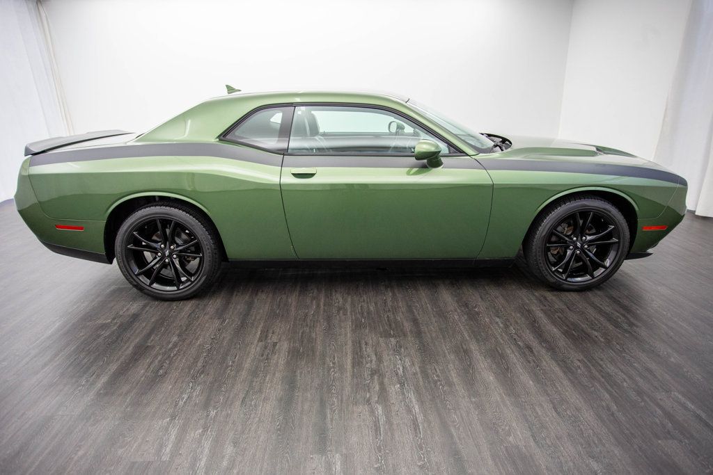 2018 Dodge Challenger SXT Plus RWD - 22484273 - 5