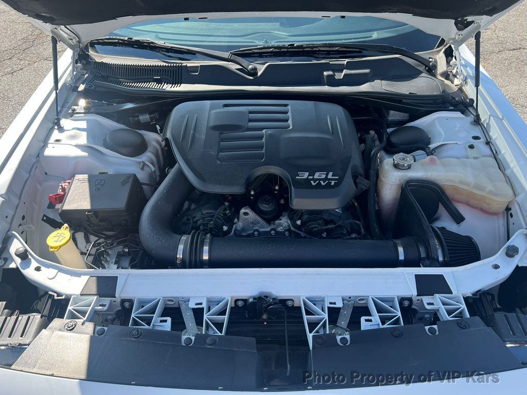2018 Dodge Challenger SXT photo 7