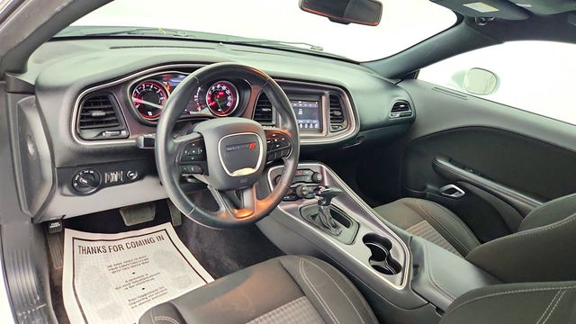2018 Dodge Challenger SXT RWD - 23010717 - 11