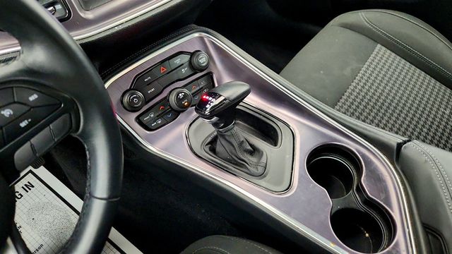 2018 Dodge Challenger SXT RWD - 23010717 - 15