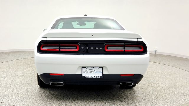 2018 Dodge Challenger SXT RWD - 23010717 - 5
