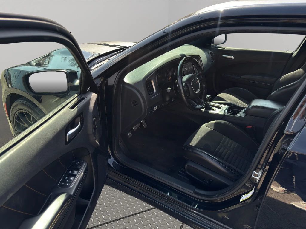 2018 Dodge Charger Daytona RWD - 22972213 - 18