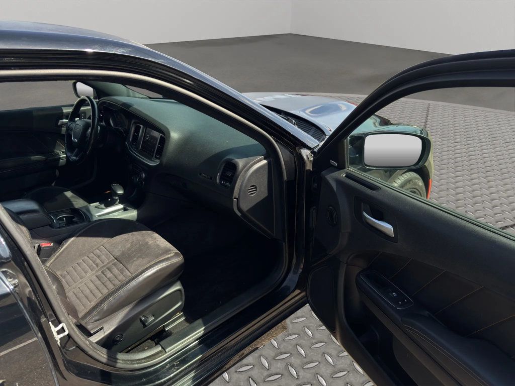 2018 Dodge Charger Daytona RWD - 22972213 - 19