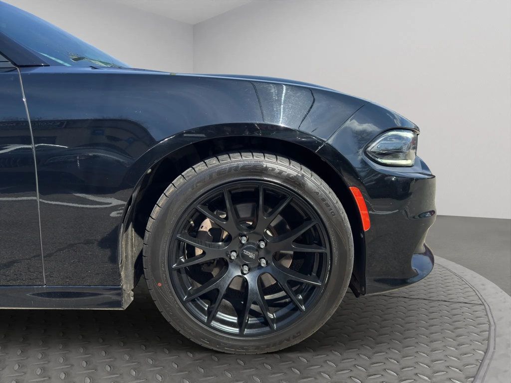 2018 Dodge Charger Daytona RWD - 22972213 - 24