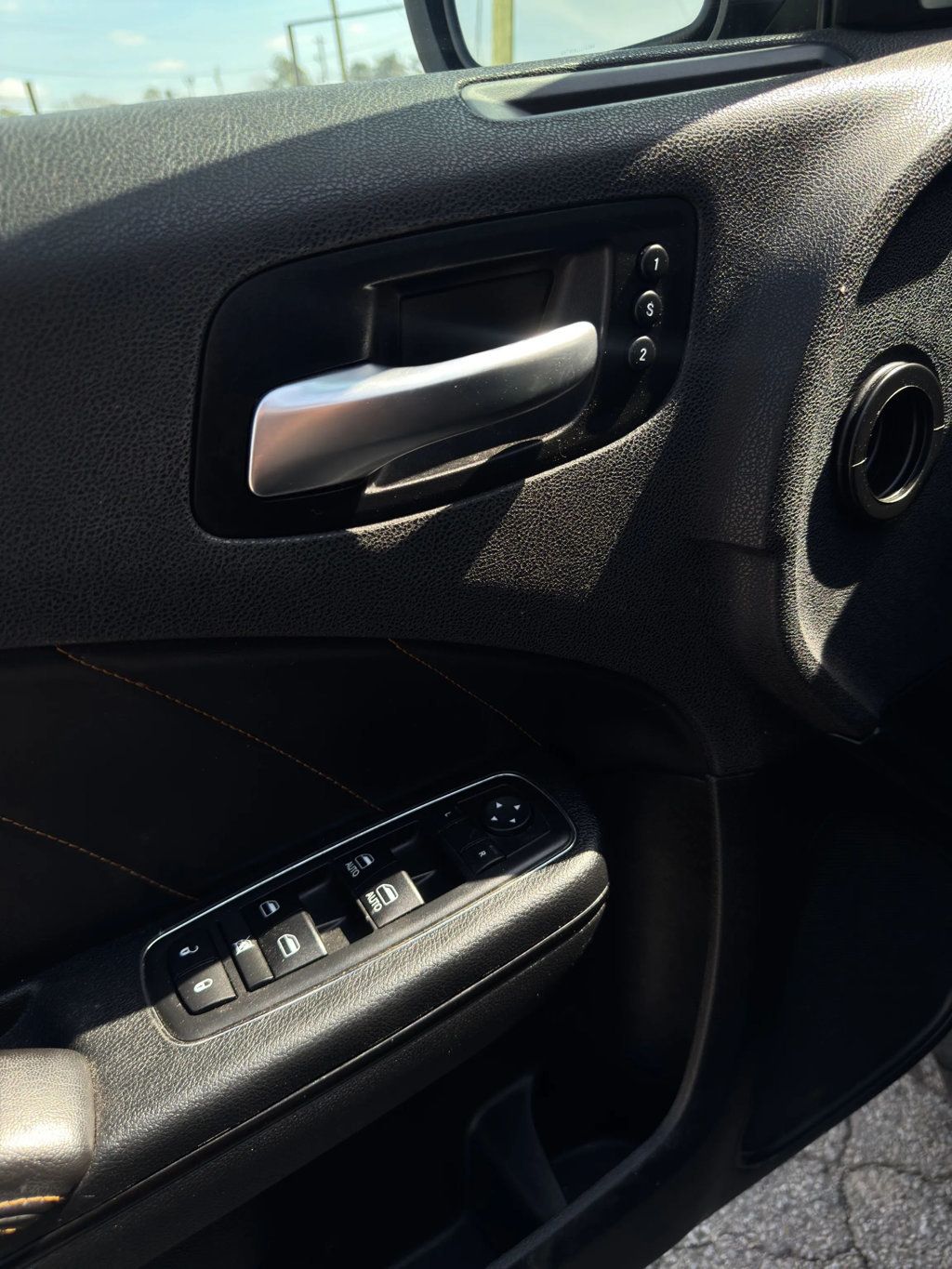 2018 Dodge Charger Daytona RWD - 22972213 - 28