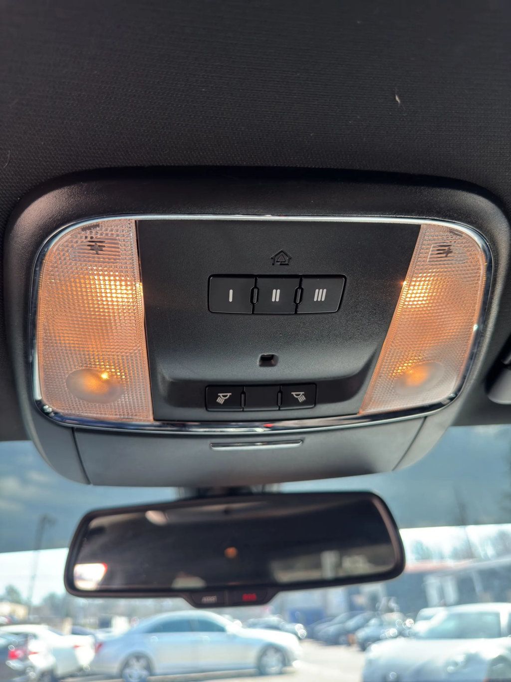 2018 Dodge Charger Daytona RWD - 22972213 - 33