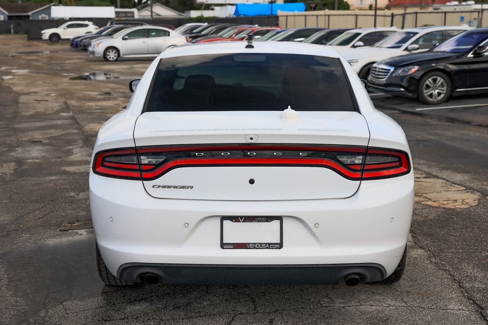 2018 Dodge Charger photo 11