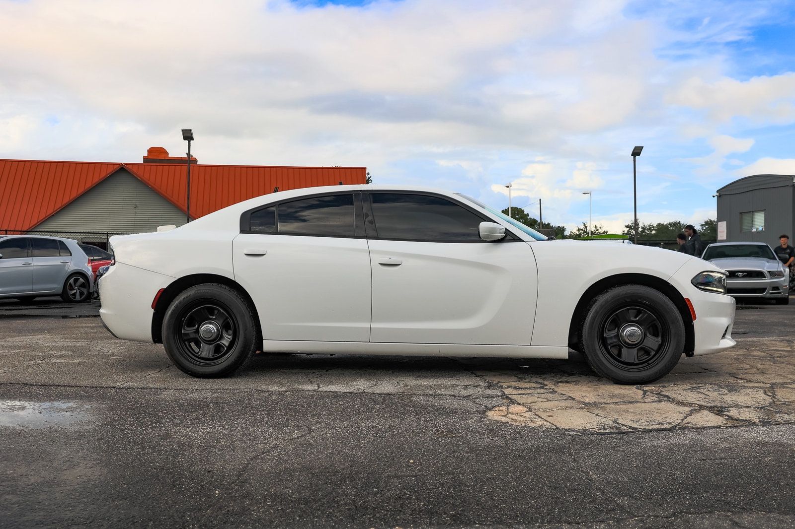 2018 Dodge Charger photo 15
