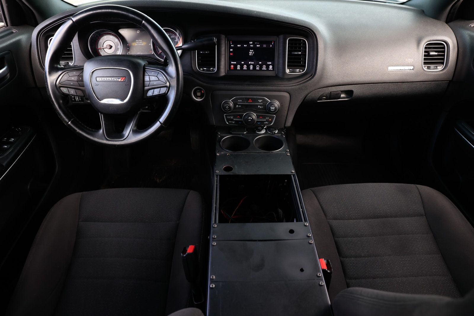2018 Dodge Charger photo 2