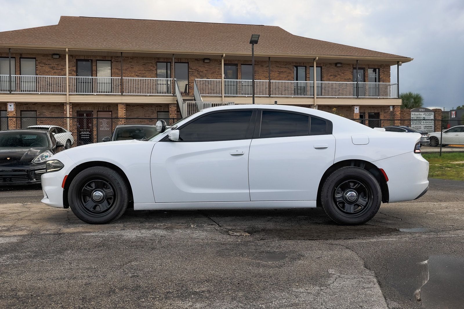 2018 Dodge Charger photo 5