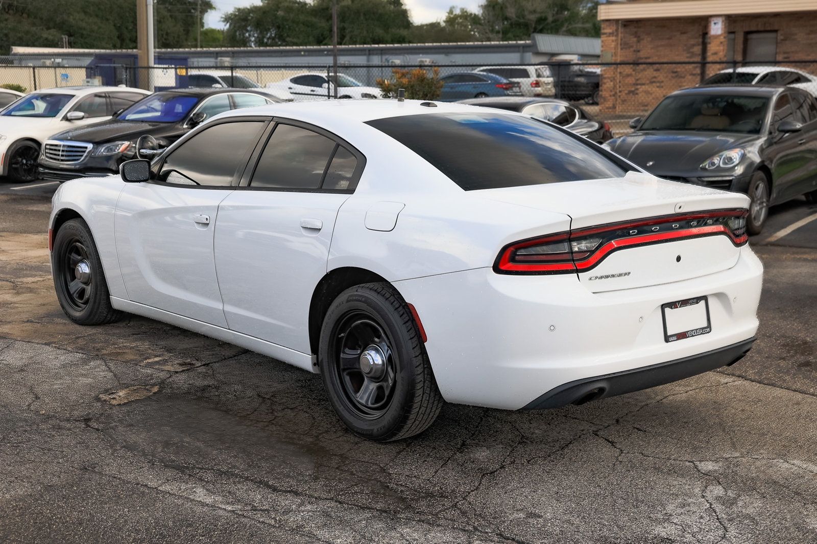 2018 Dodge Charger photo 7