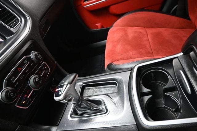 2018 Dodge Charger R/T Scat Pack RWD - 23012786 - 16
