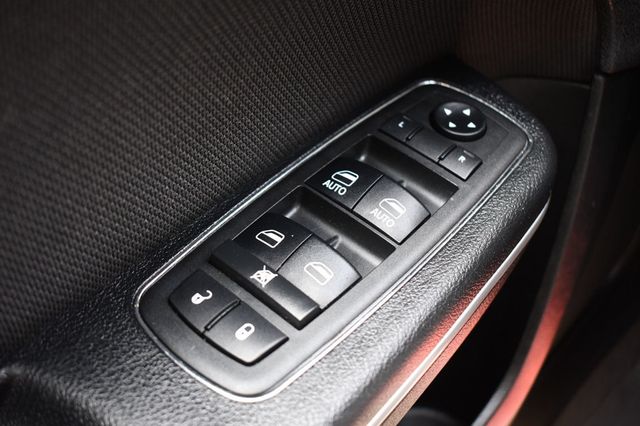 2018 Dodge Charger SXT RWD - 23036247 - 19