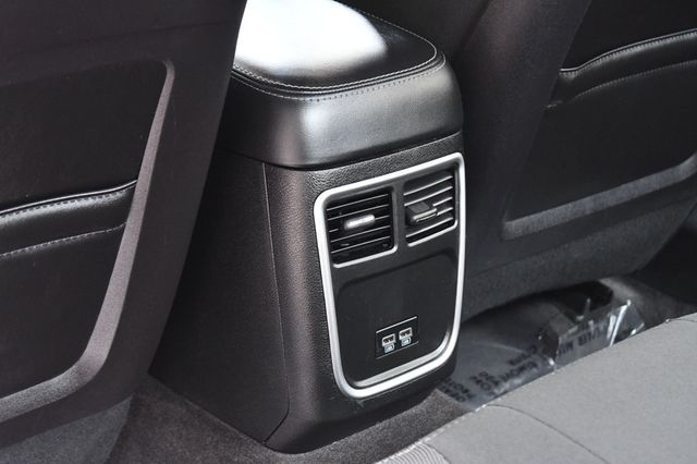 2018 Dodge Charger SXT RWD - 23036247 - 39