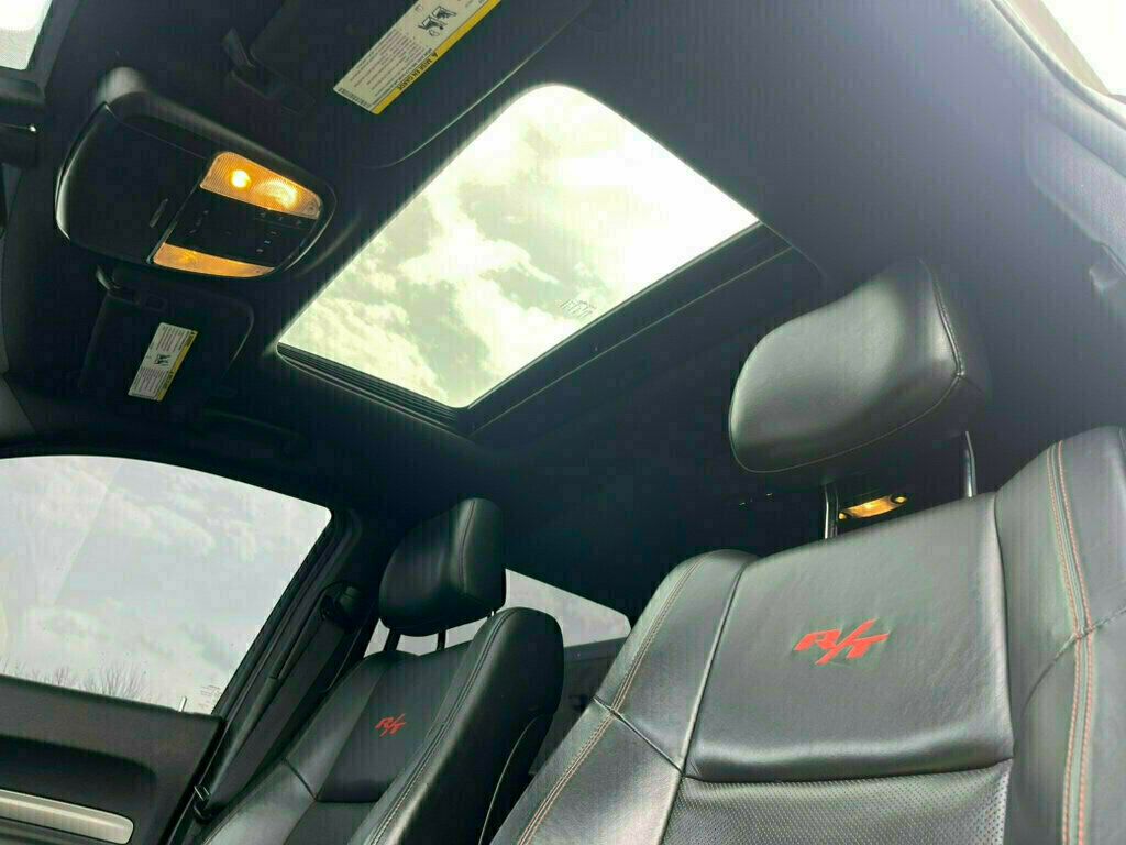 2018 Dodge Durango R/T photo 5