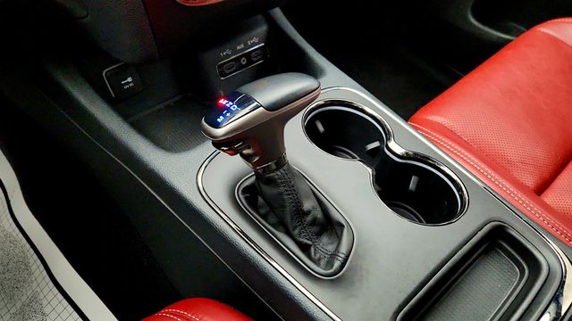 2018 Dodge Durango SRT AWD - 22960141 - 16