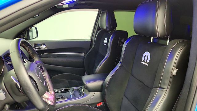 2018 Dodge Durango SRT AWD w/ Mopar '18 Group, Tech Group, Rear DVD & Sunroof - 23092900 - 23