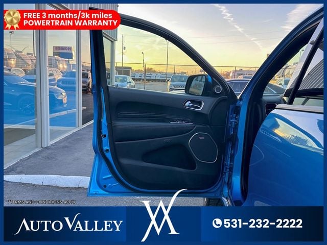 2018 Dodge Durango SRT Sport Utility 4D - 22943041 - 11
