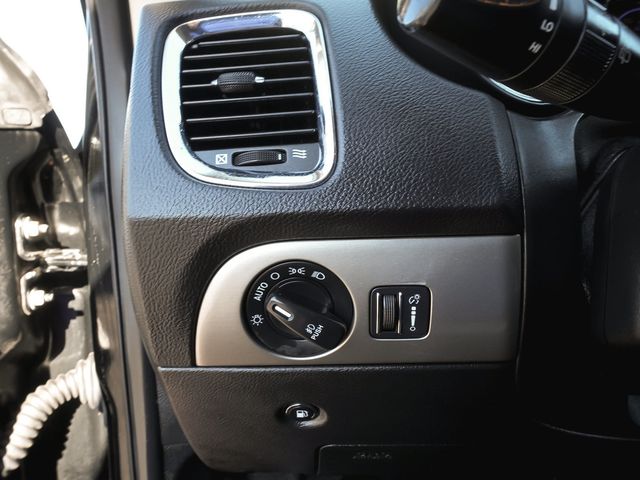 2018 Dodge Durango SXT - 23096572 - 17