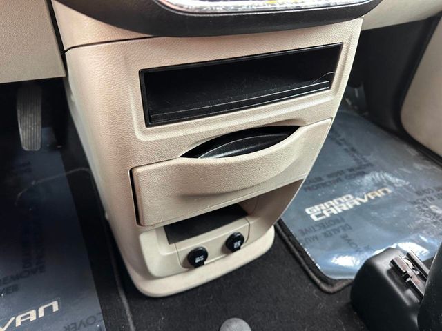 2018 Dodge Grand Caravan SE 4dr Mini Van - 22949087 - 39