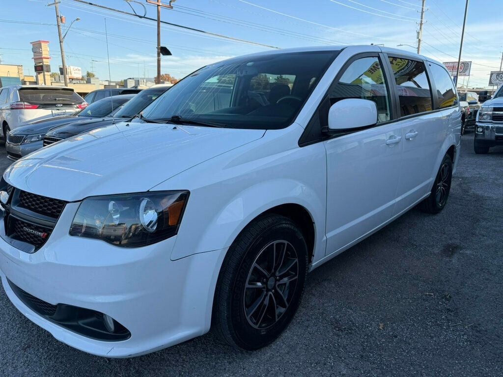 2018 Dodge Grand Caravan SE Plus photo 4