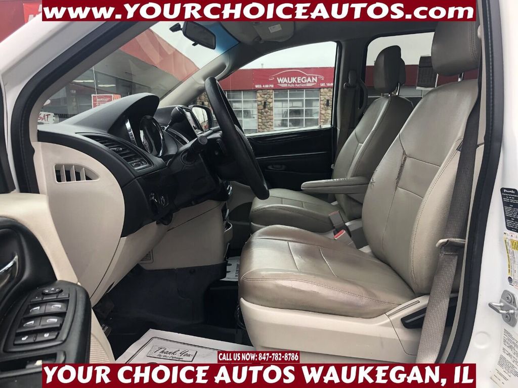 2018 Dodge Grand Caravan SE Plus Wagon - 21709093 - 13