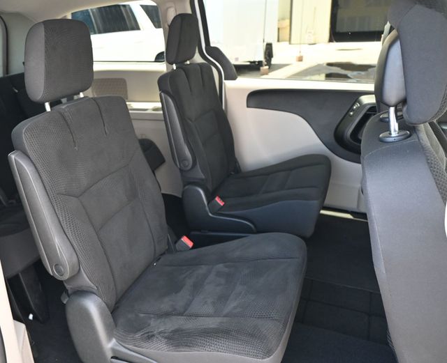 2018 Dodge Grand Caravan SE Wagon - 23058101 - 18