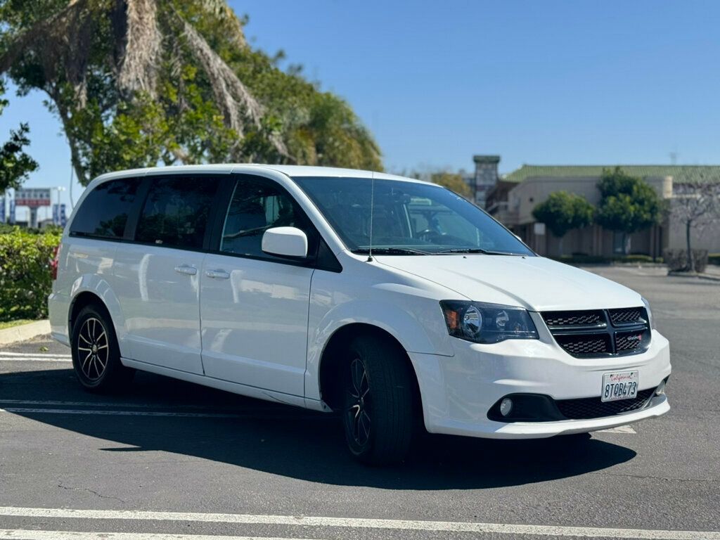 2018 Dodge Grand Caravan SE photo 3