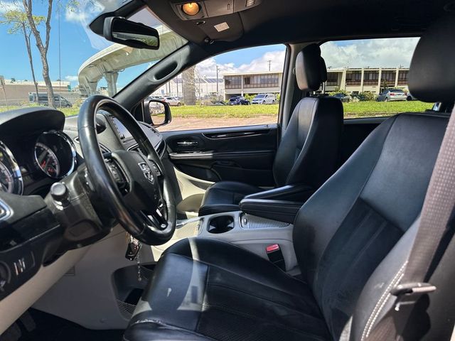 2018 Dodge Grand Caravan SXT Wagon - 23006660 - 12