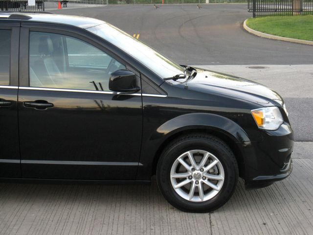 2018 Dodge Grand Caravan SXT Wagon - 23014465 - 9