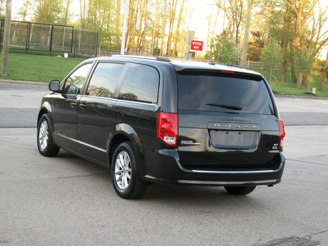 2018 Dodge Grand Caravan SXT Wagon - 23014465 - 11